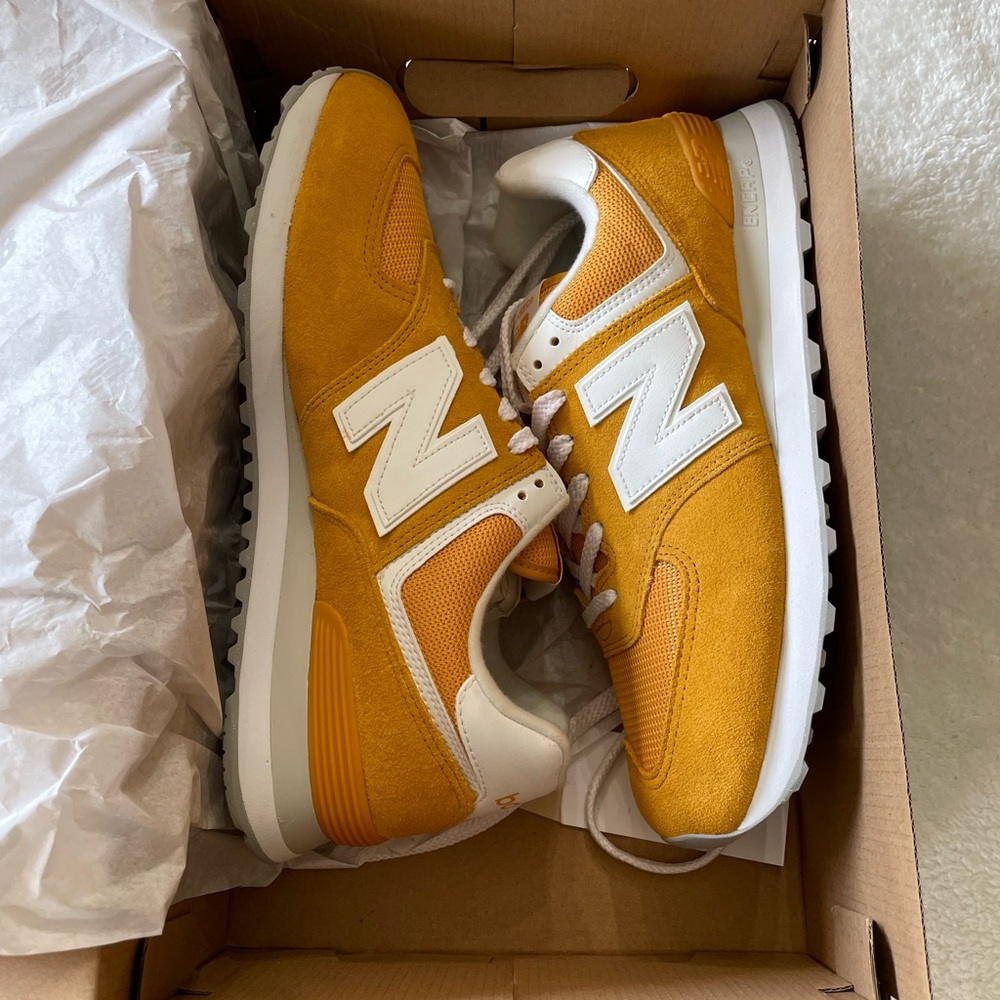 New Balance Sneakers Men’s Size 10